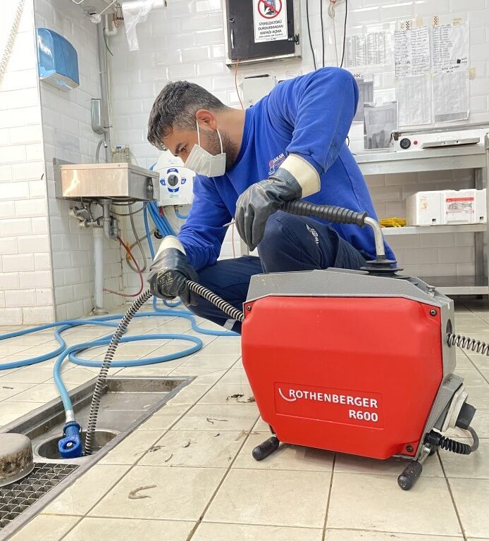 لوله بازکنی الوند شبانه روزی